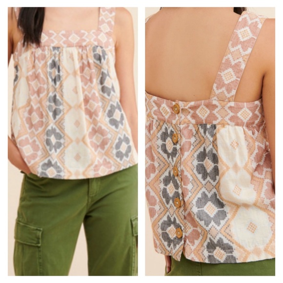 Colorful Geometric Patterned Tank Top - Picture 3 of 16